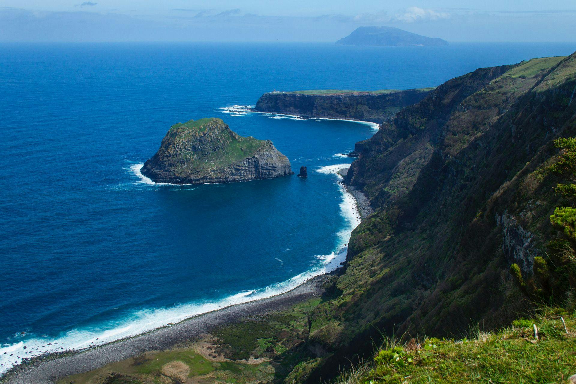 Coworking, Coliving and Surfing in São Miguel - Azores (Portugal)