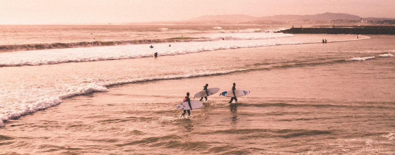 Coworking, Coliving and Surfing in Espinho (Portugal)
