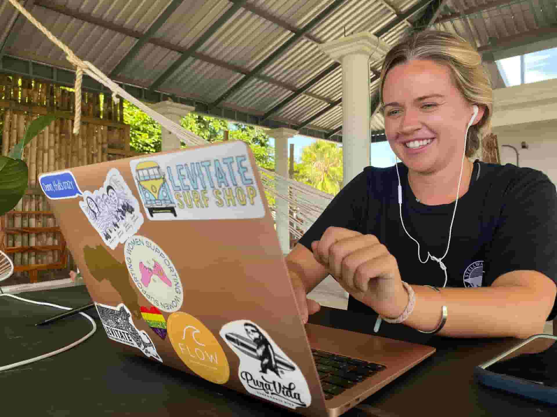 Coliving and Coworking by the Surf