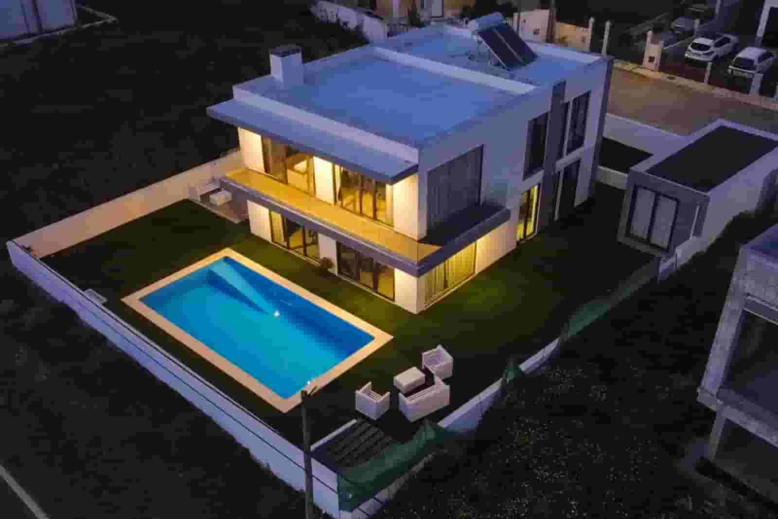 Night Villa