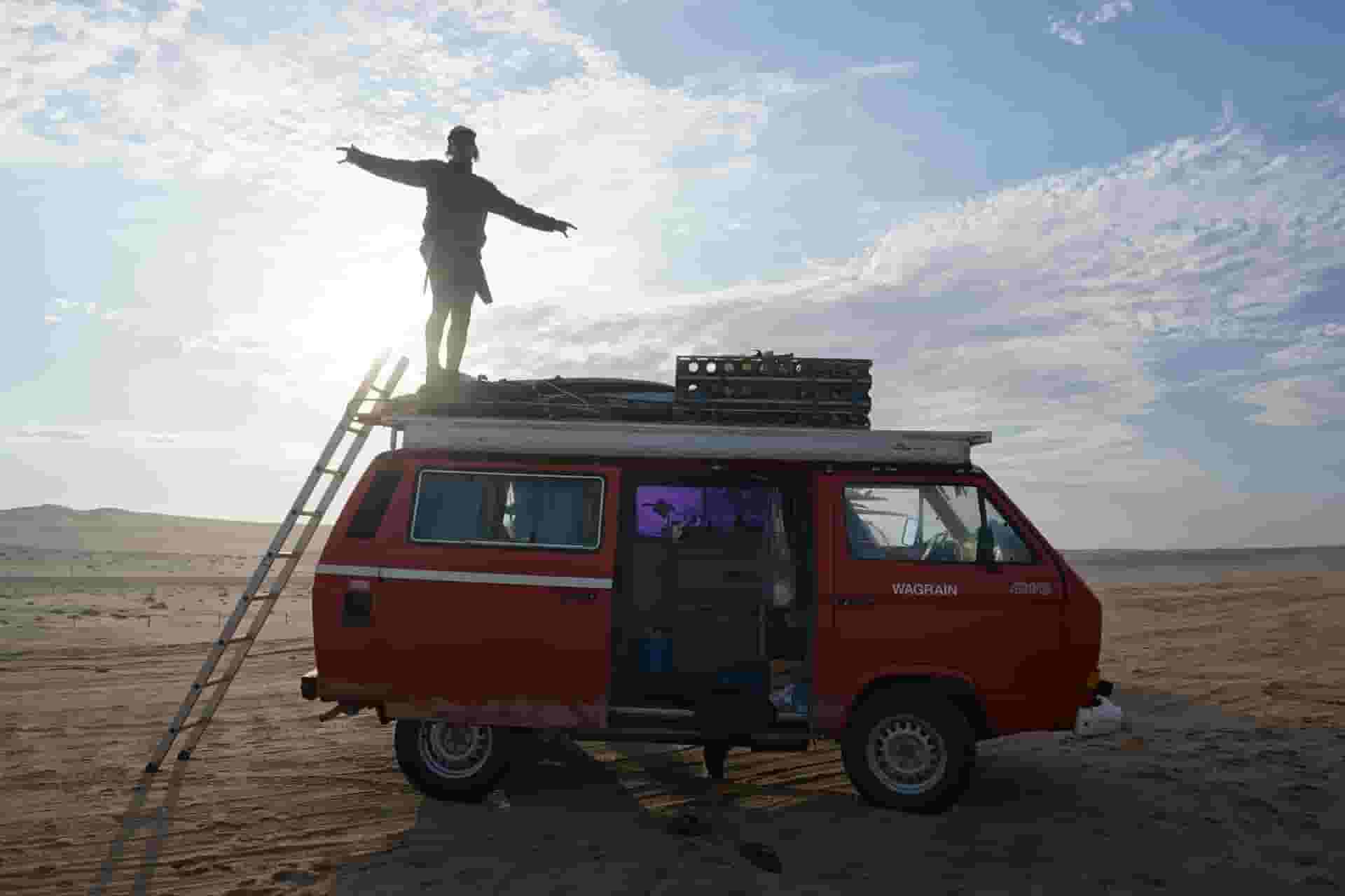 Coliving and Coworking by the Surf
