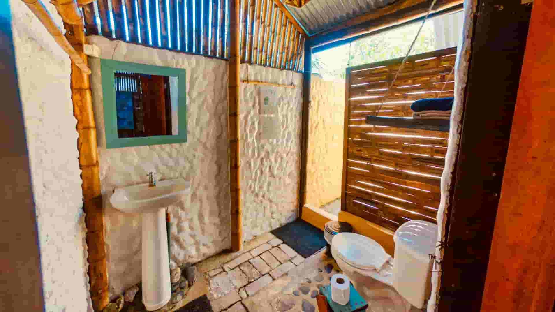 Coliving and Coworking by the Surf
