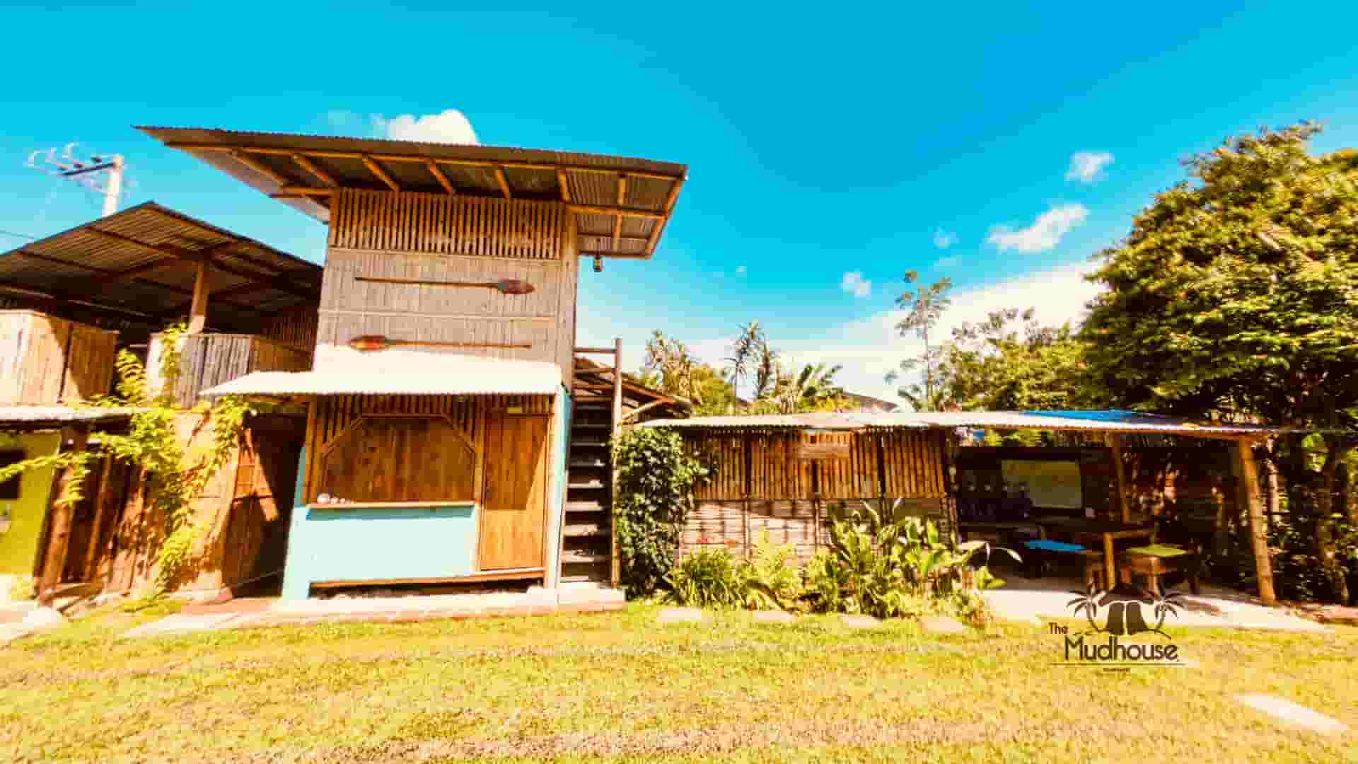 Coliving and Coworking by the Surf