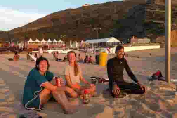 after surf coliving vibe