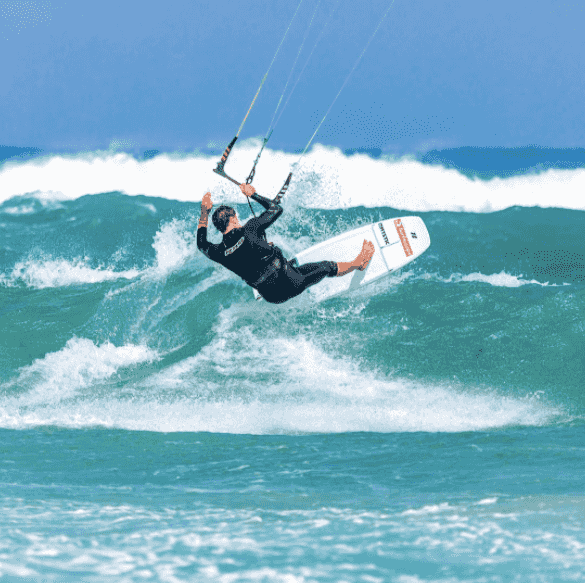 kite surfing