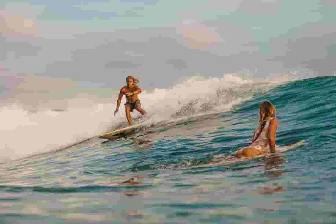 Avellanas surfing