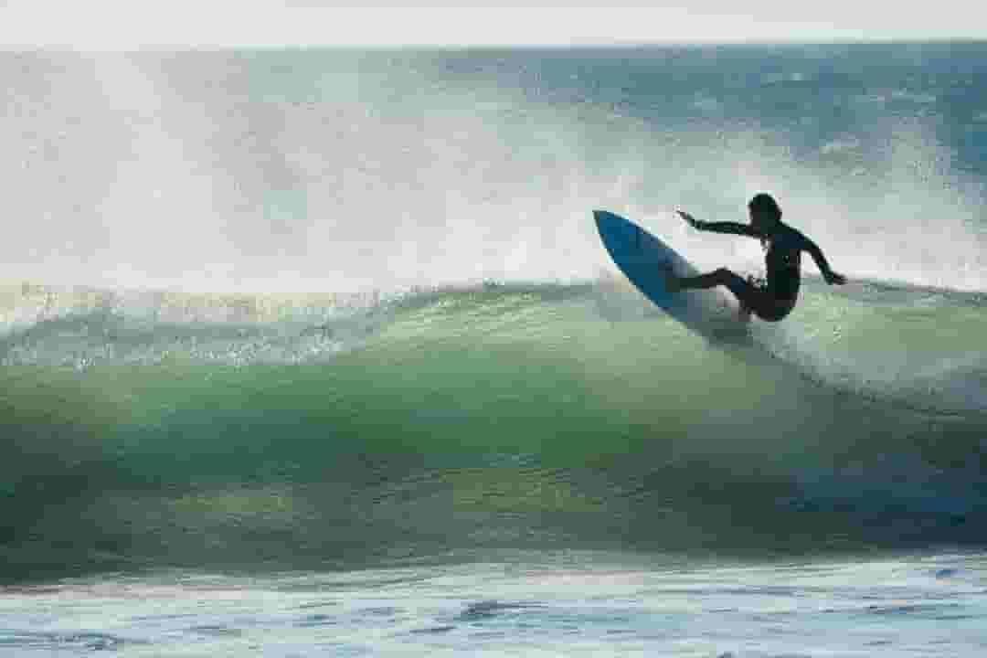 hardcore surfing