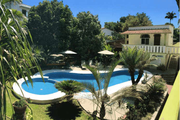 coliving pool