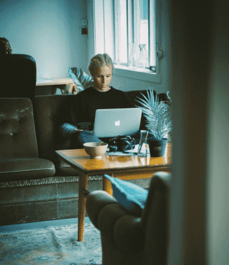 digital nomad working