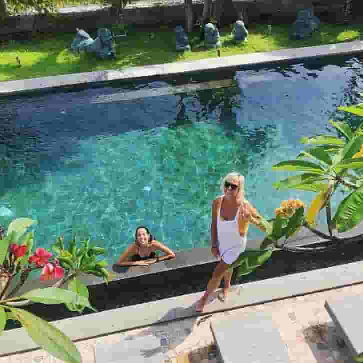Coliving and Coworking by the Surf