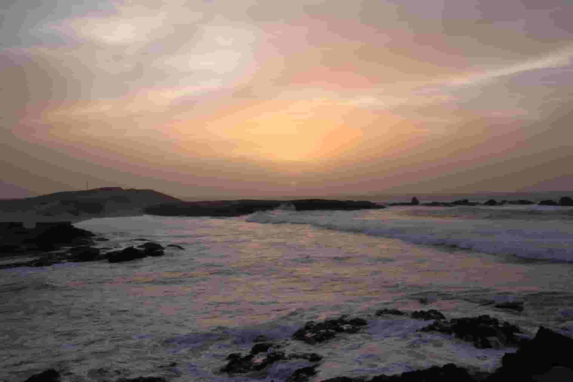waves in cabo verde