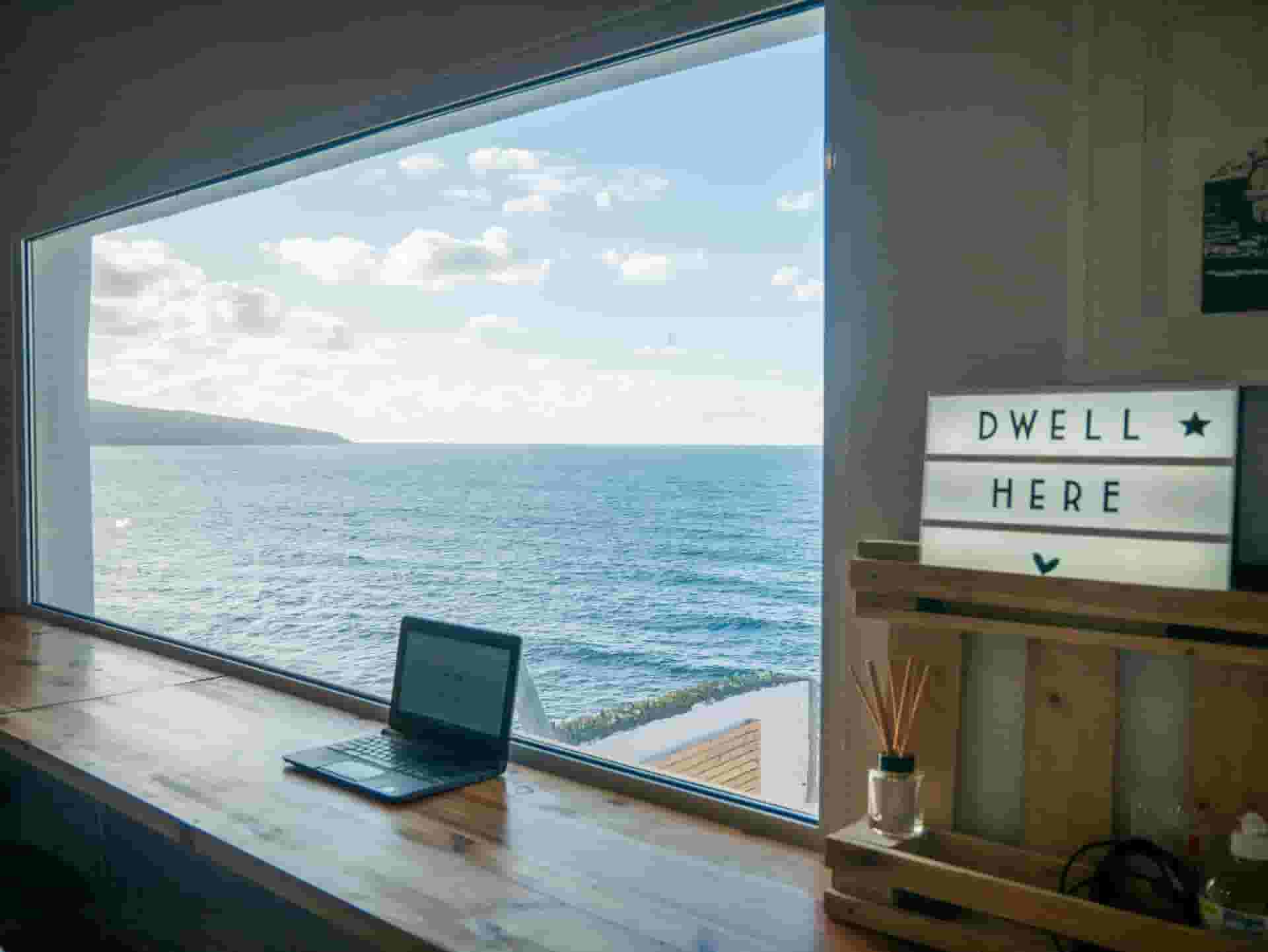 computer with a view