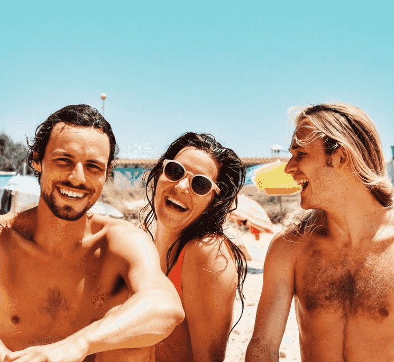 surfers