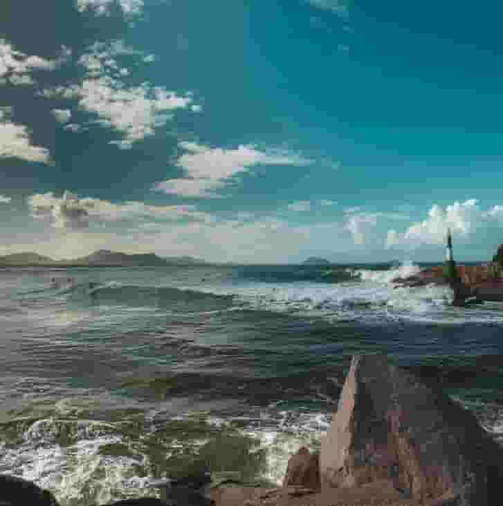 surfing Florianopolis
