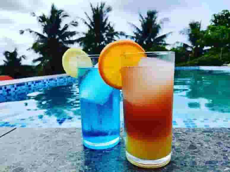 drinks by the pool