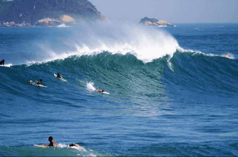surfing big waves
