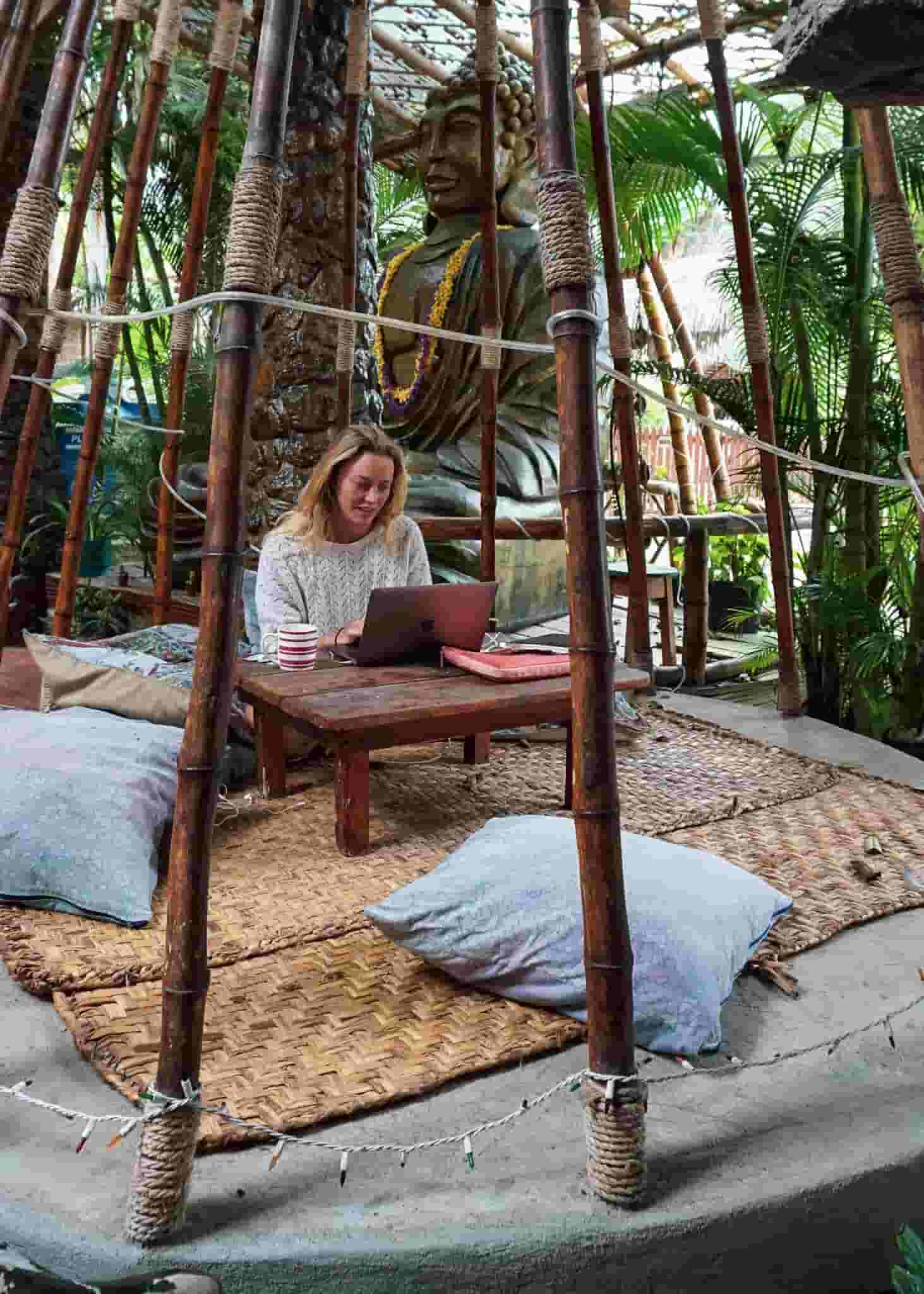 digital nomad working