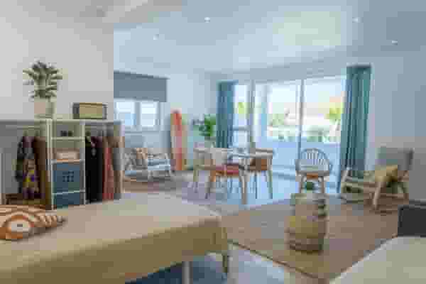 private twin room