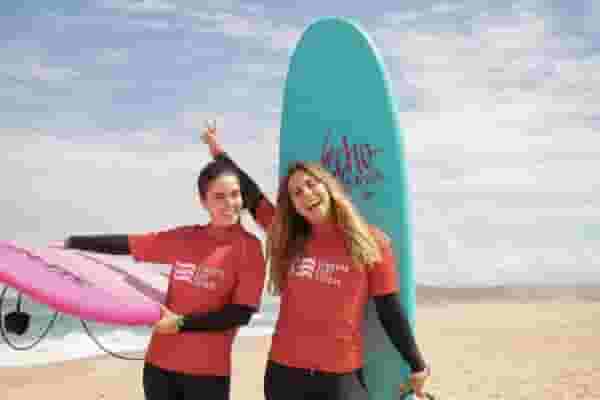 girls surf class