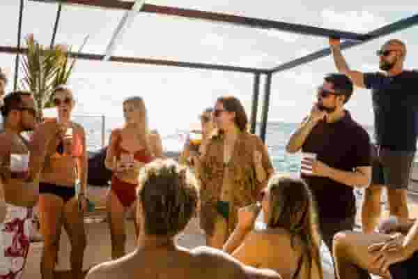 Coliving and Coworking by the Surf