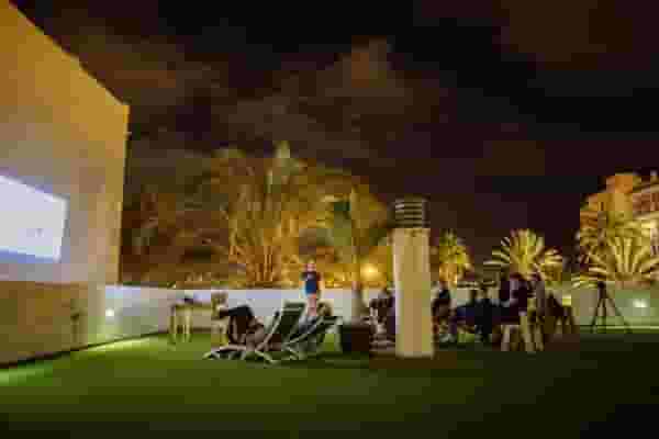 Coliving and Coworking by the Surf