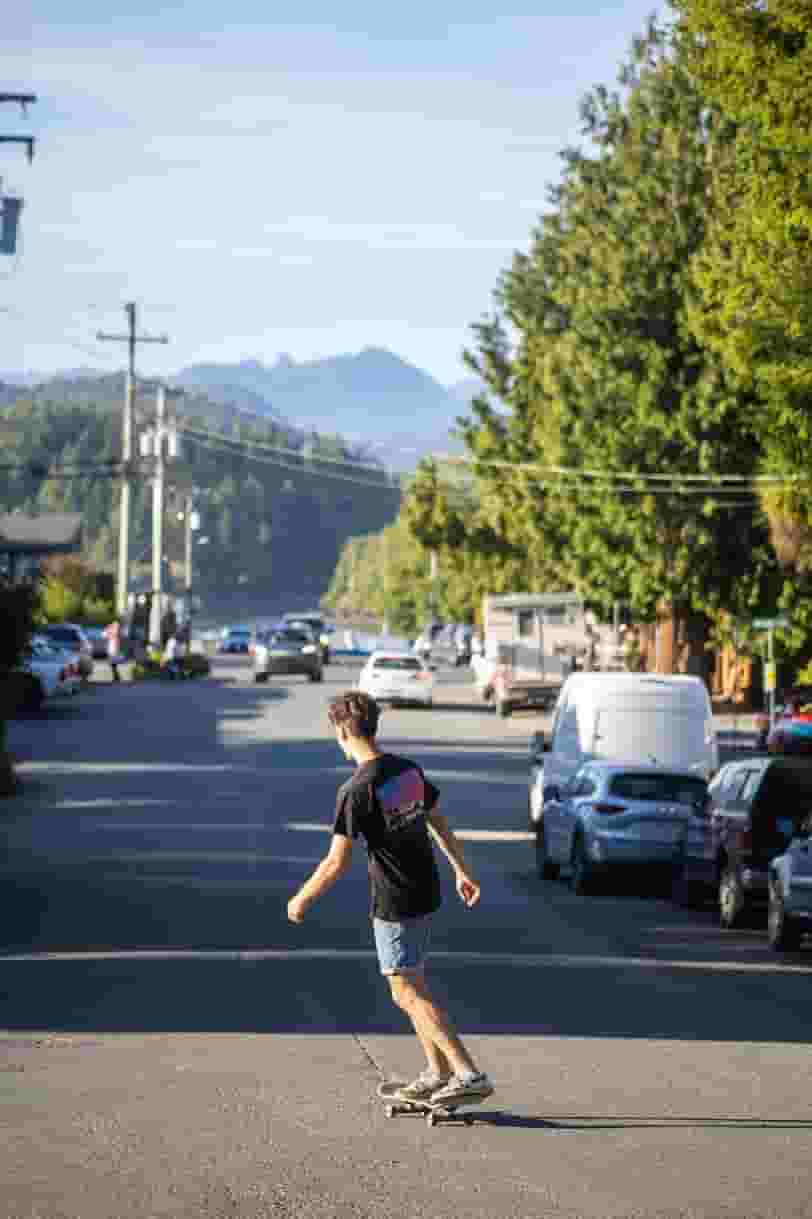 skating in tofino