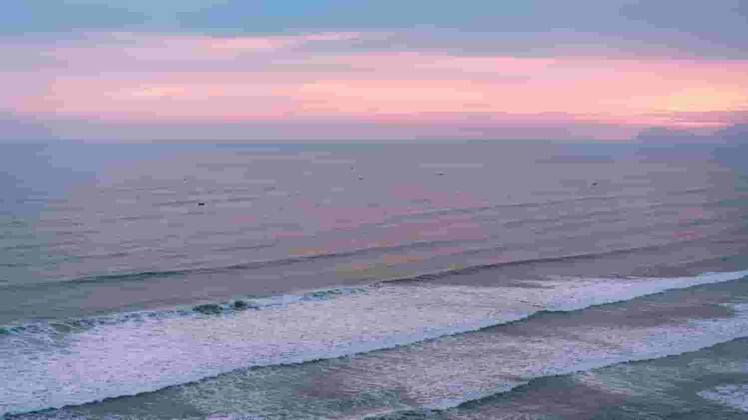 surfíng in Lima