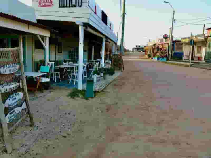 punta del diablo town center