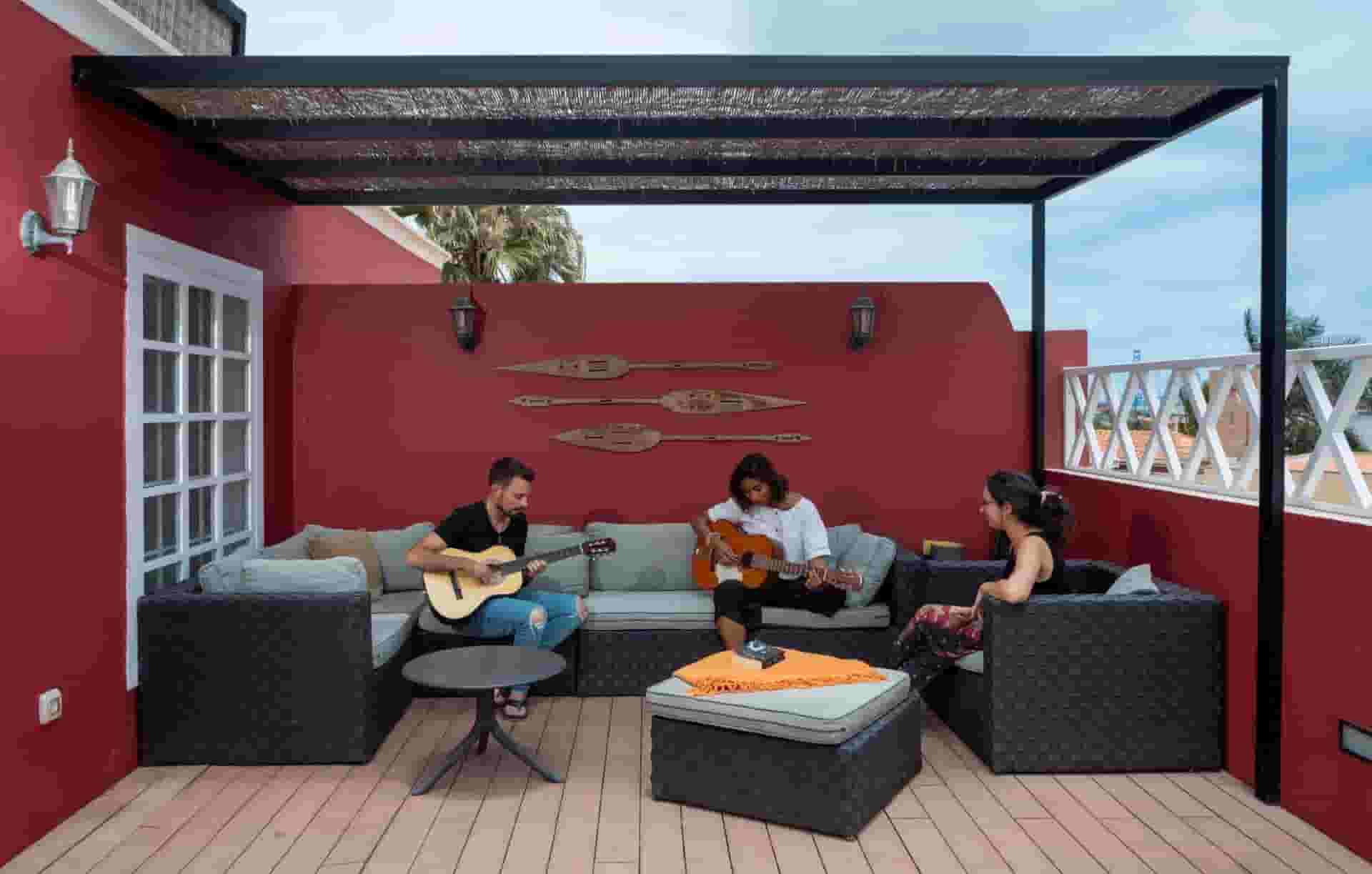 rooftop vibes