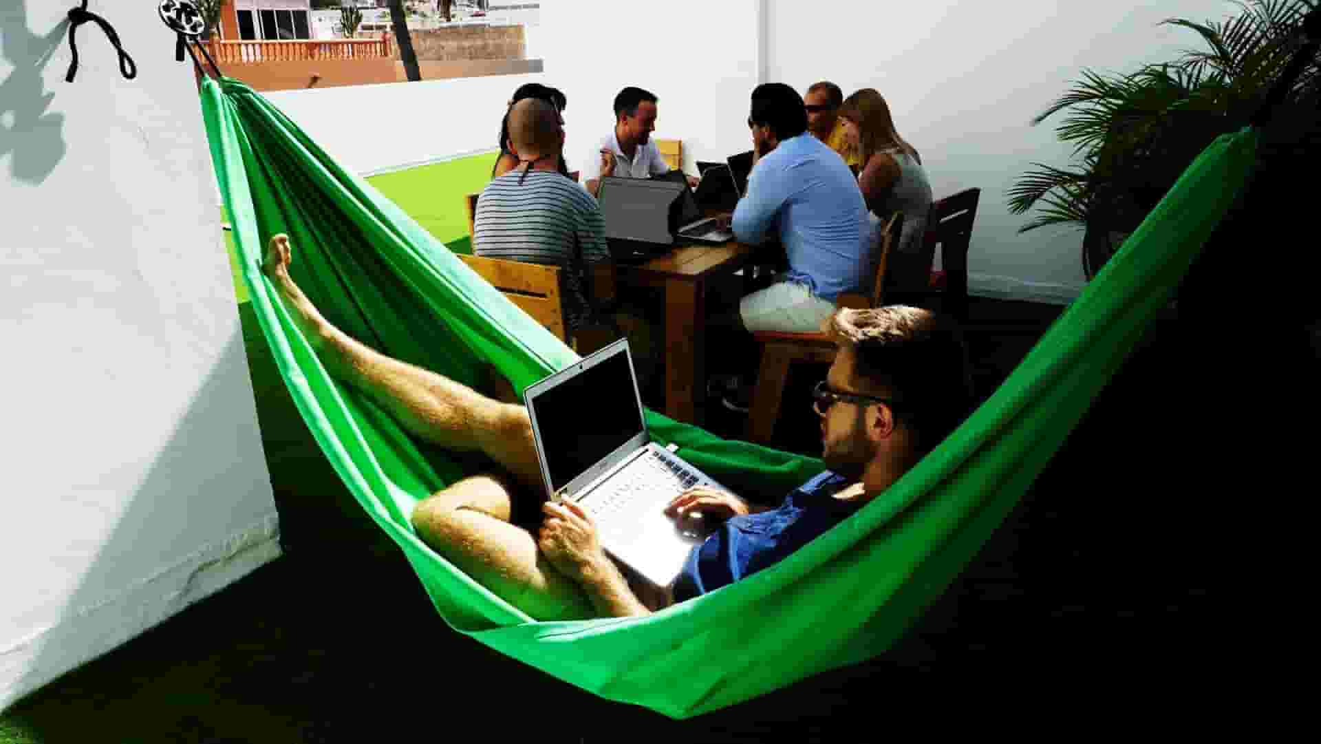 working from hamock