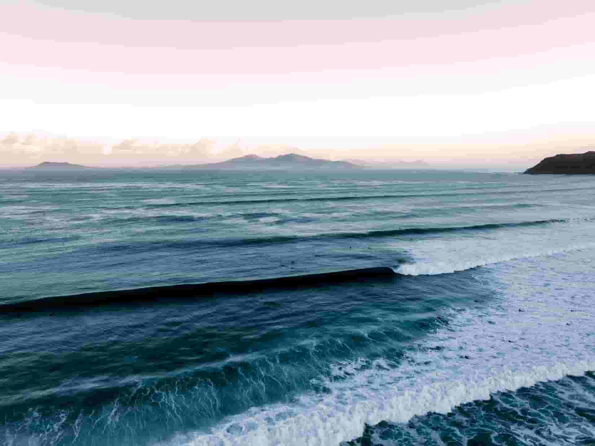peeling waves