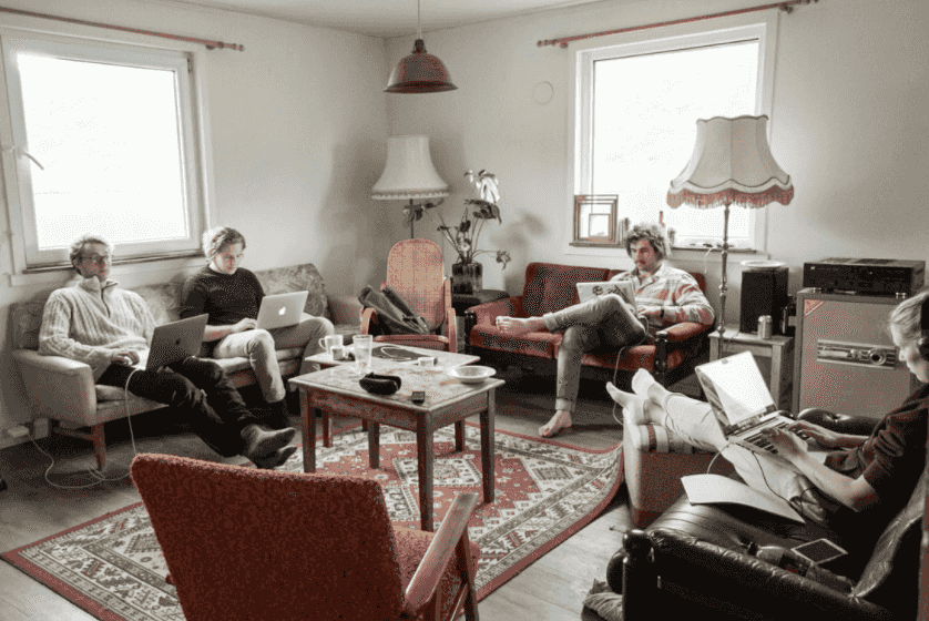 Coliving and Coworking by the Surf