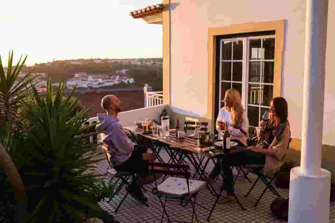 Coliving and Coworking by the Surf