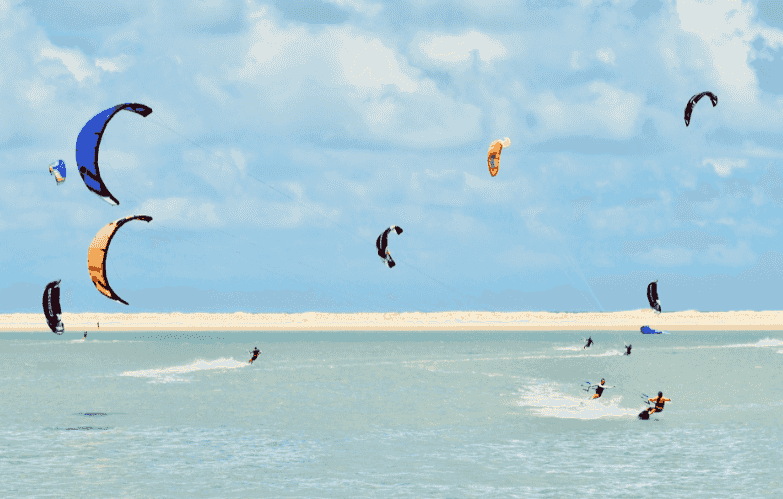 kite surfing
