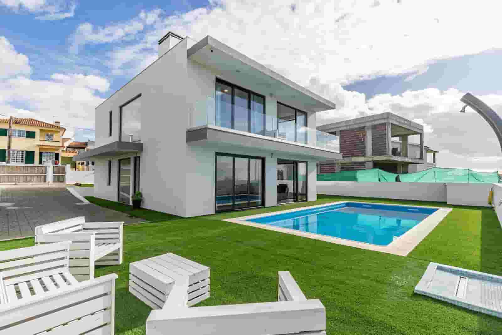 Long term rental Ericeira