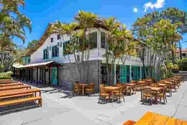 Coliving and Coworking by the Surf