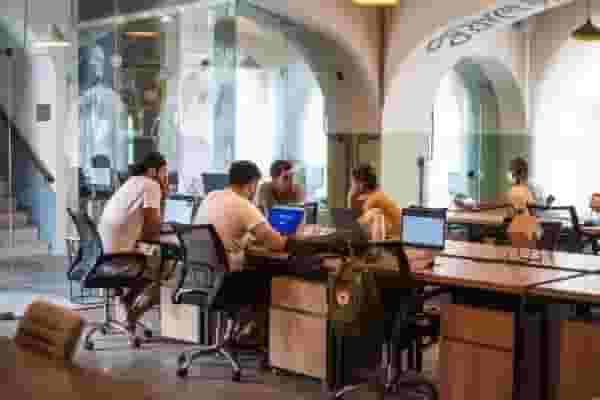 Coliving and Coworking by the Surf