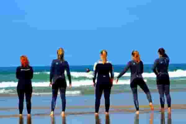digital nomad girls checking out the waves
