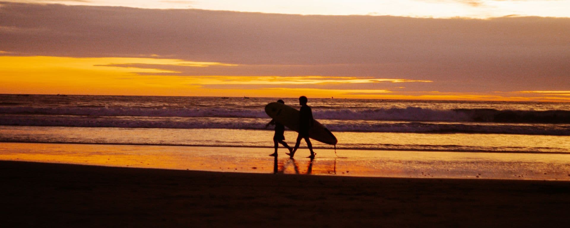 Canoa (Ecuador) - Card Background Image