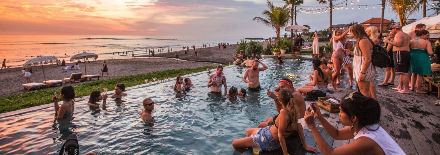 Digital Nomad Paradise: The 7 Best Countries to Work Remote - Cover