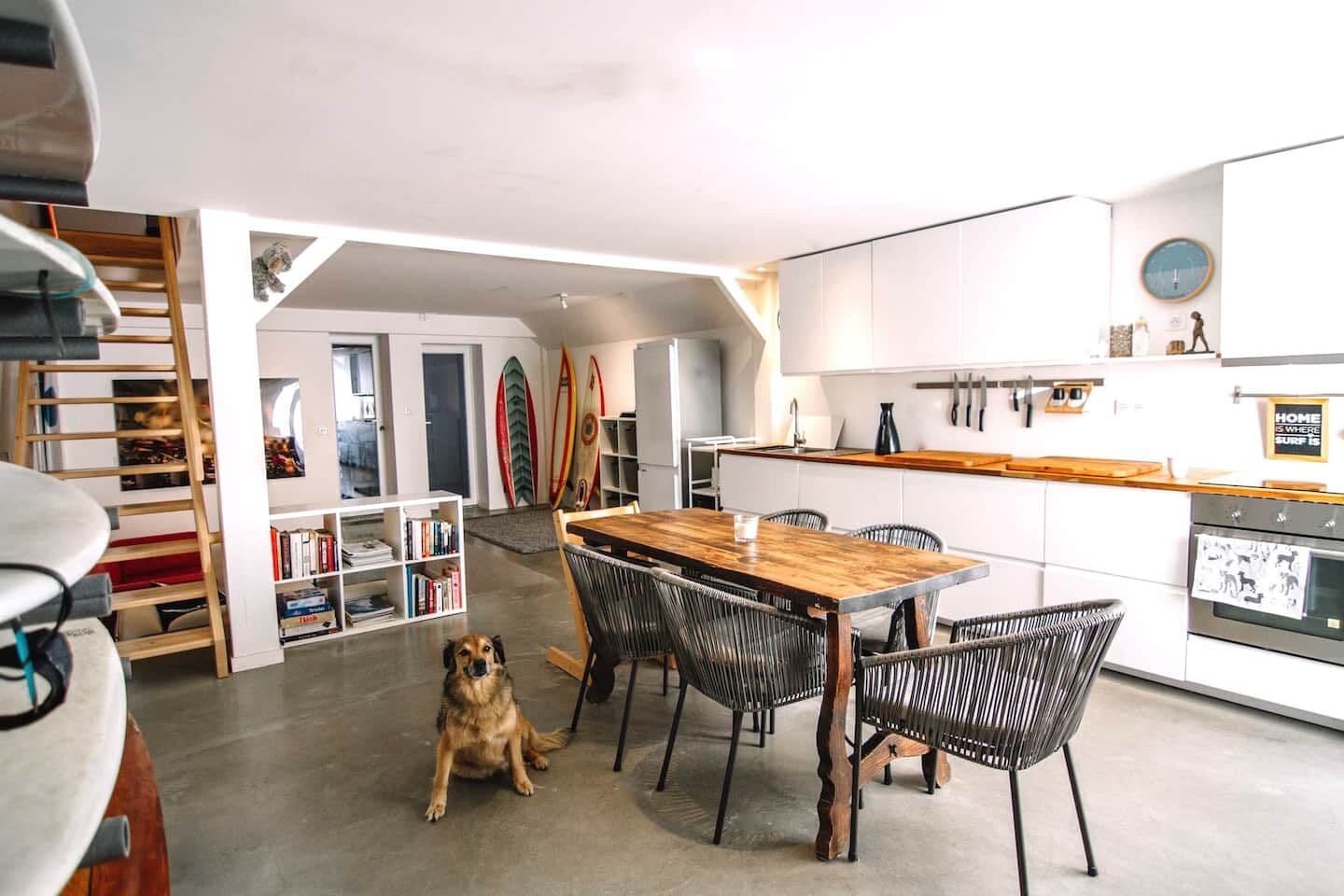 Coliving and coworking in our cosy beach loft in Banzai, Pipeline, Hawai at Kelly