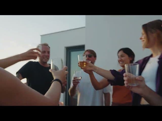 video play button image