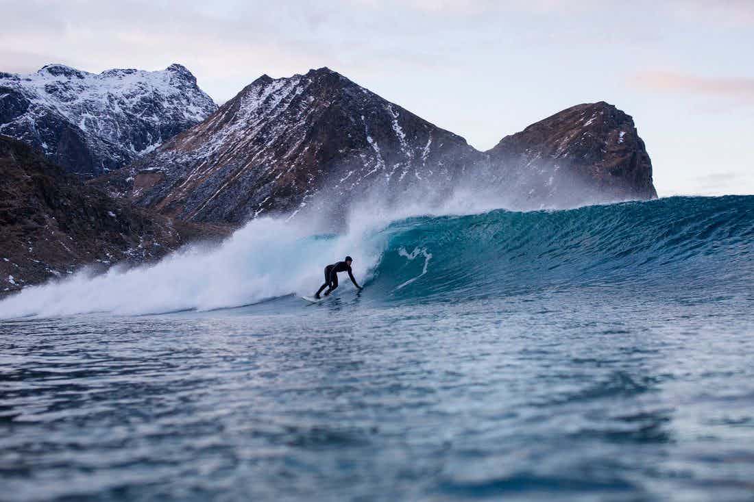Arctic surfing