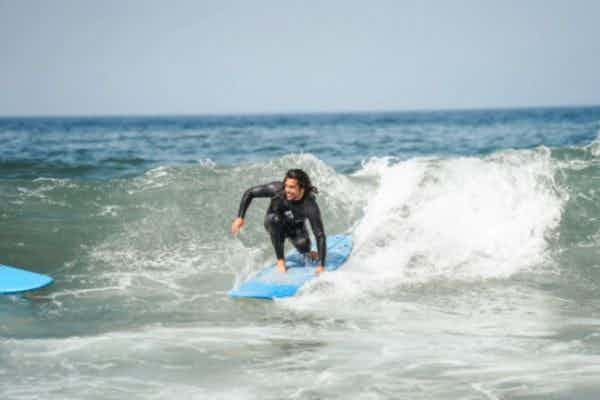 intermediate surfer