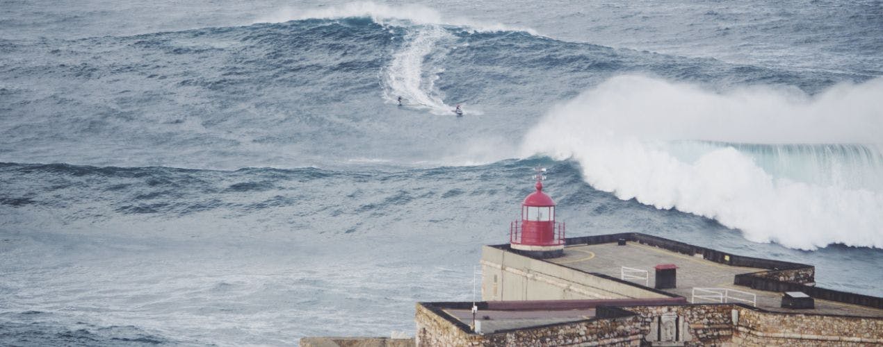 Coworking, Coliving and Surfing in Nazaré (Portugal)
