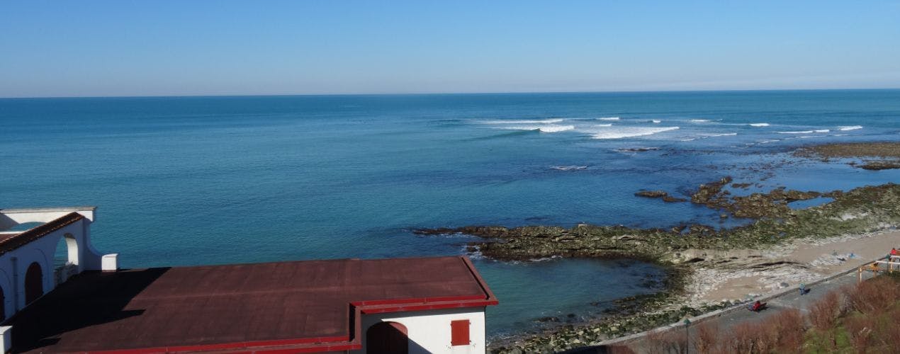 Coworking, Coliving and Surfing in Guéthary (France)