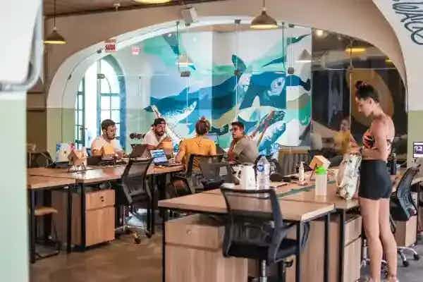 Coliving and Coworking by the Surf