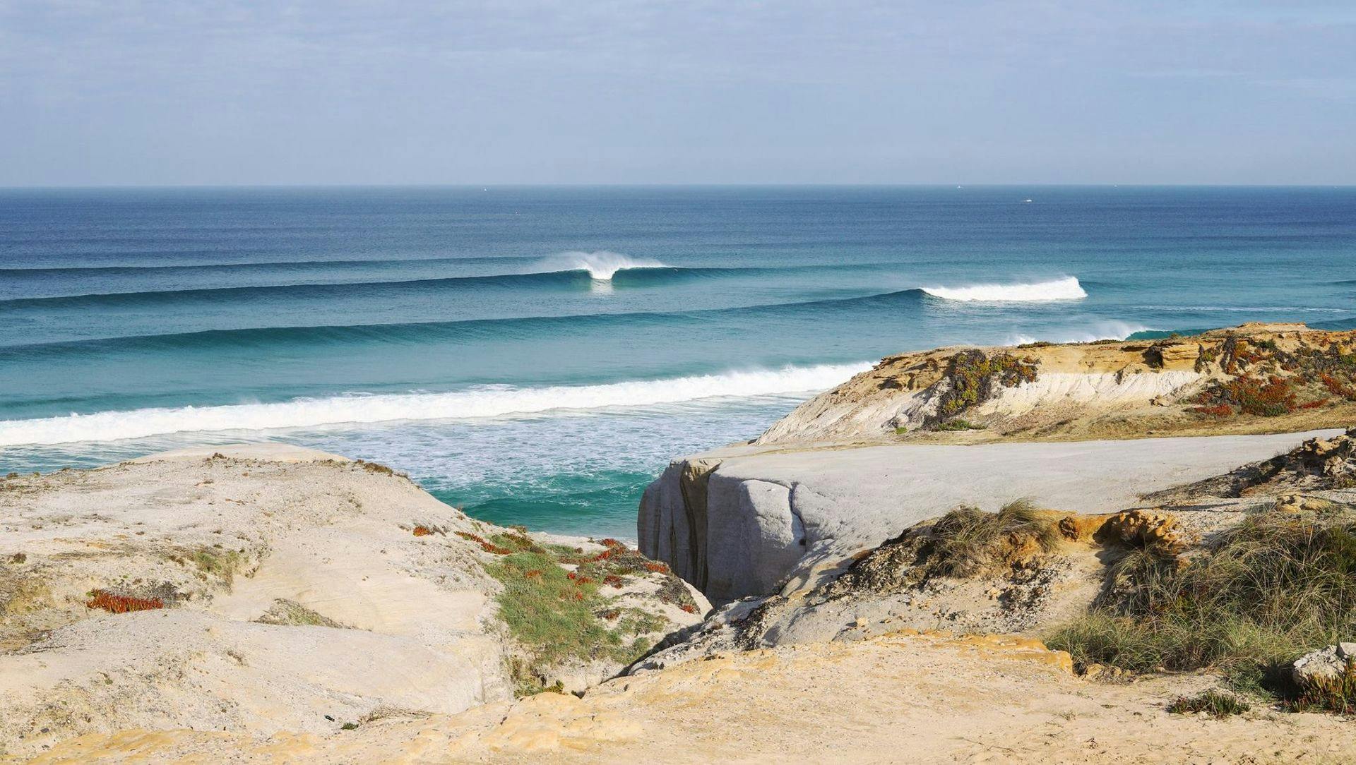 Coworking, Coliving and Surfing in Peniche (Portugal)